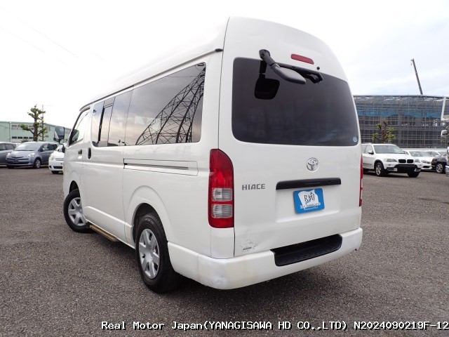 2006 TOYOTA HIACE VAN thumbnail 3