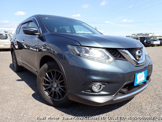 2017 NISSAN X-TRAIL thumbnail 4
