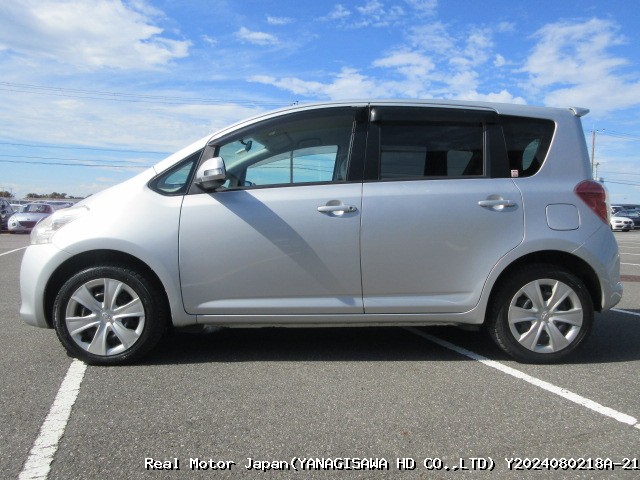 2009 TOYOTA RACTIS thumbnail 3
