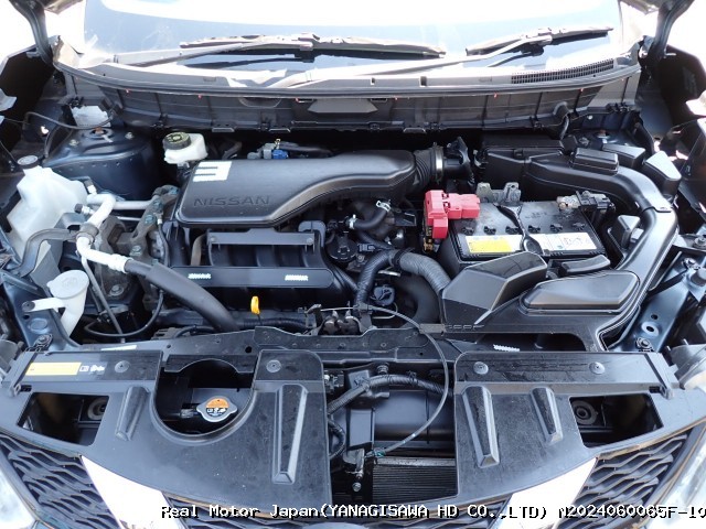 2017 NISSAN X-TRAIL thumbnail 3