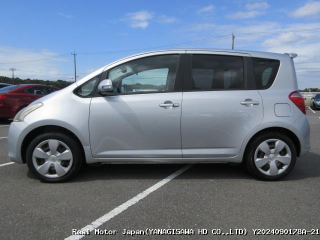 2005 TOYOTA RACTIS thumbnail 3